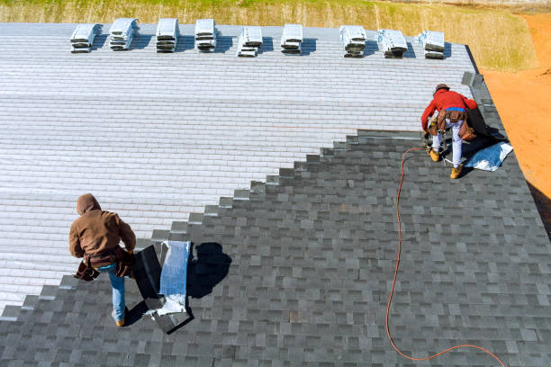 Best Storm Damage Roof Repair  in Howards Grove, WI